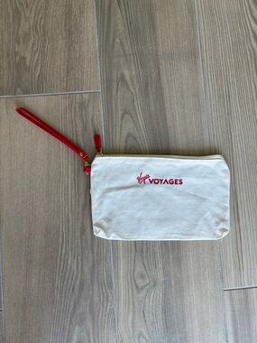 Cream Canvas Wristlet with Red Accents